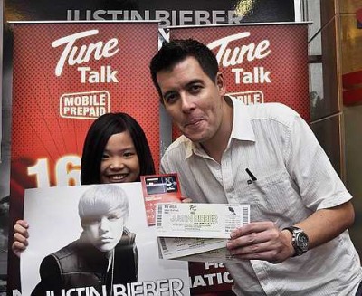 pics of justin bieber concert tickets. malaysian justinbieber fan