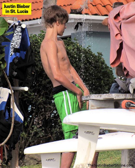 justin bieber 2011 shirtless with selena. “Justin arrived at the beach
