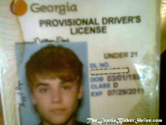 Justin Bieber S New Driver S License Picture 2012